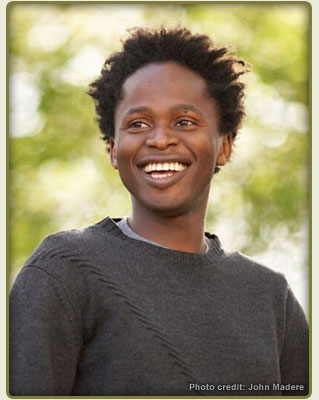 Ishmael Beah: A Long Way Gone: Memoirs of a Boy Soldier (Mar 13, 2007)